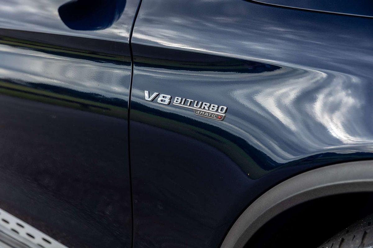 2023 Mercedes-Benz GLC63 AMG S C253